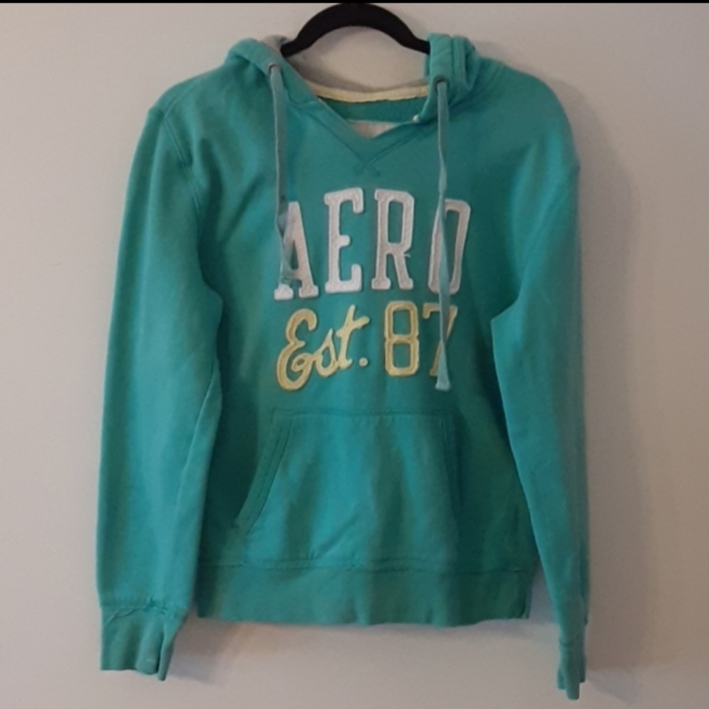 Aeropastale large top